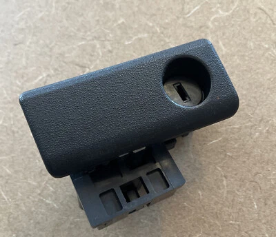 06-15 Mazda MX-5 Miata Glove Box COMPARTMENT LATCH LOCK BLACK OEM - Image 1 of 4