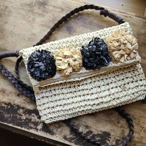Women's Capelli Straworld Crossbody Clutch Woven Straw Purse - Picture 1 of 20