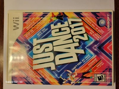 Sellado Wii Just Dance 2017 Ubisoft Everyone 10+ letras suaves 2016 nuevo Foto 1 de 3