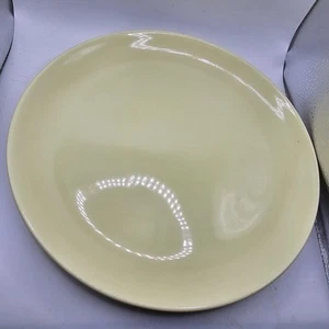 Vtg Iroquois Casual China Russel Wright Dinner Plate Lemon Yellow 10" MCM - Picture 1 of 4