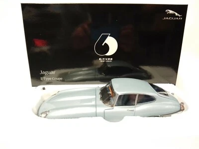 Kyosho Jaguar E-Type Coupe silver blue 1961 1/18 08954SBL - Immagine 1 di 3