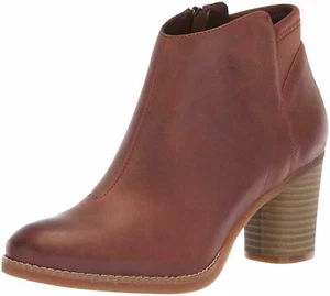 NWOB~SOFTWALK KORA ~ CHESTNUT BROWN GENUINE LEATHER HEELED ANKLE BOOTS ~ SZ 8M - Picture 1 of 5