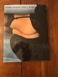 Helmut Newton. White Women. - Imagen 1 de 6