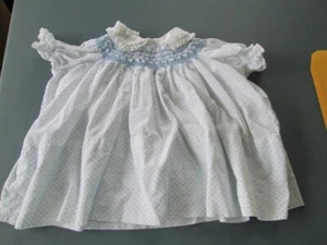 Vintage Polly Flinders Baby girls hand smocked blue dress size 18 mo - Picture 1 of 3