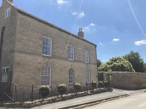For Sale Lovely 7 Bed Farmhouse In Castle Bytham - Picture 1 of 1