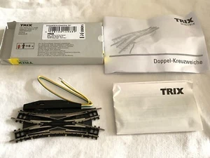 ✅Minitrix 14968 N/1:160 Doble Cruce Suave Eléctrico 30° "Nuevo." (FZ296-25R2/0/3) - Imagen 1 de 4