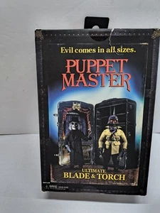 NECA Puppet Master Ultimate Blade & Torch Actionfiguren-Set - Bild 1 von 6