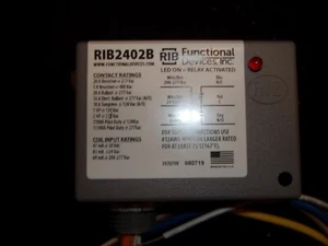 Functional Devices RIB2402B 24VAC/DC & 208-277VAC 20A Enclosed Relay 5LE37 - Picture 1 of 2