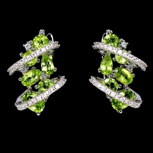 NATURAL AAA GREEN PERIDOT & WHITE CZ STERLING 925 SILVER DROP EARRING - Picture 1 of 6