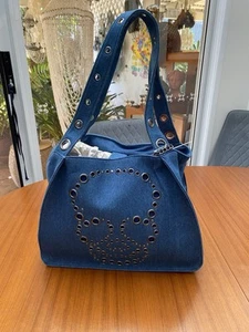 BETSY JOHNSON LARGE DENIM SKULL TOTE BAG WITH GUNMETAL GROMMETS & POUCH ~ Used - Picture 1 of 5