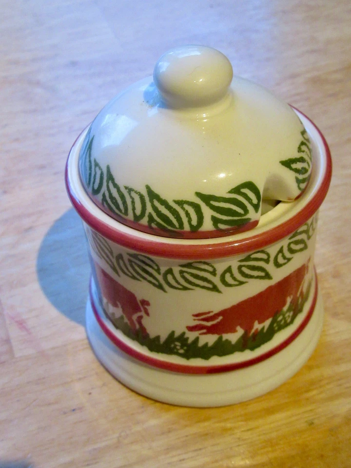 Brixton Pottery Pigs  Lidded Mustard / Jam etc . Spongeware /Decorated - Image 1 of 4