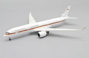 JC WINGS JCLH4246A 1/400 GERMAN AIR FORCE A350 REG: 10+01 FLAP DOWN W/ANTENNA - Picture 1 of 12