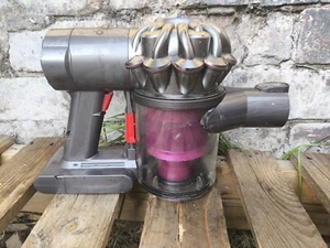 DYSON ABSOLUTE SV05 248343-01 HAUPTTEIL, ZYKLON, MÜLLEIMER + FUNKTIONIERENDER AKKU!! - Bild 1 von 6