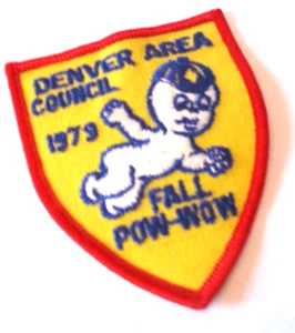 1979 Denver Area Council Fall Pow-Wow Patch Casper l'amichevole Ghost Boy Scouts - Foto 1 di 3