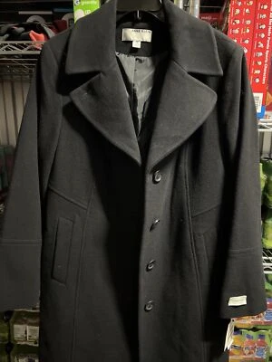 Gabardina Anne Klein talla grande con botones - Precio de venta sugerido por el fabricante $420. Talla 18 - Abrigo negro Foto 1 de 4