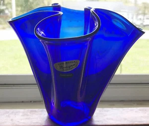 Cobalt Blue Glass Handkerchief Folds Vase Lucyna Huta Szkla Made in Poland - Picture 1 of 8