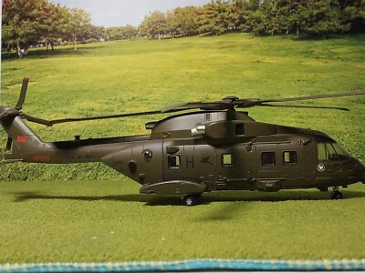 Elicottero modellino AUGUSTA WESTLAND AW101 MERLIN HC3 UK - Immagine 1 di 4