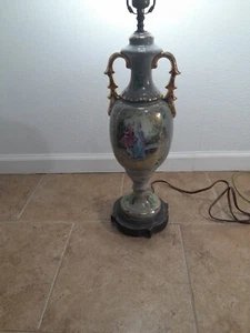 Vintage Antique Ceramic Painted Gold Lamp Tested And Working Free Shipping - Picture 1 of 9