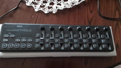 controller midi usb KORG nanoKONTROL2 - Immagine 1 di 4