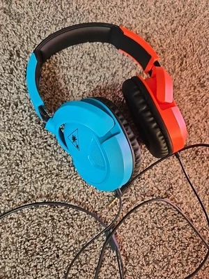 Turtle Beach Recon 50 - Auriculares con cable para juegos Falta pieza de micrófono  Foto 1 de 2