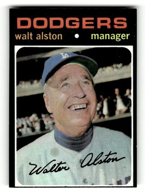 1971 Topps Los Angeles Dodgers Walt Alston #567 HALL OF FAME EX - Image 1 of 2