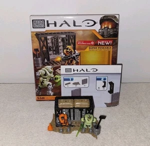Juego de armería de contención Halo Mega Bloks 97516 completo con figuras exclusivas - Imagen 1 de 4
