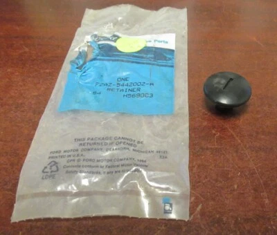 Retenedor de anclaje de red de carga Ford Taurus, Sable y Lincoln 1998-02 nuevo de stock Foto 1 de 4