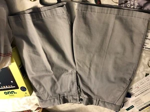 short pant flat front 36w 9.5 inseam - Picture 1 of 5