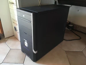 PC DESKTOP FISSO FOXCONN INTEL G530 2.4GHZ DUAL CORE 2 GB RAM WINDOWS XP VELOCE - Imagen 1 de 6