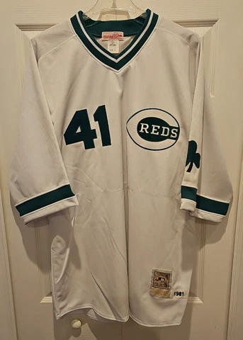 Tom Seaver- 1981 St. Patricks Mitchell & Ness Jersey Size 56- - Cincy Reds- New Cover