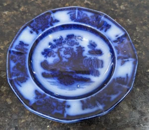 Antique Rare Wegdwood Chapoo Variant Flow Blue Willow Saucer Plate 5.5" - Picture 1 of 9