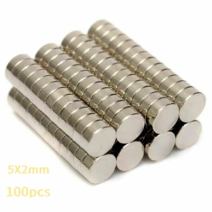 100 imanes de nevera de neodimio redondo de tierra rara imán fuerte de 5 mm x 2 mm de disco redondo - Imagen 1 de 2