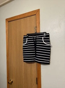 Falda Nautica nueva con etiquetas pequeña azul y blanca con rayas por encima de la rodilla - Imagen 1 de 4