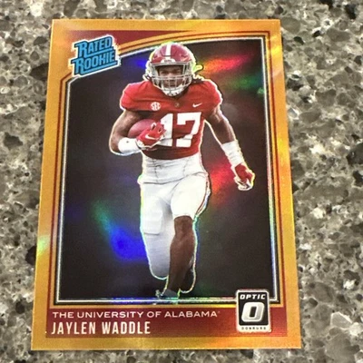 2021 Donruss Optic Jaylen Waddle Rated Orange PRIZM RC #207 - Image 1 of 4
