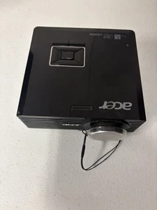 Acer LED Portable Projector DSV0920 No Power Cord - Picture 1 of 7