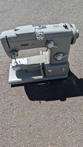Máquina de coser automática PFAFF modelo 360 - Imagen 1 de 8