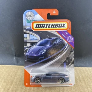 Matchbox 2010 Porsche Panamera 85/100 1/64, OGGETTI MULTIPLI SPEDIZIONE $1 - Foto 1 di 3