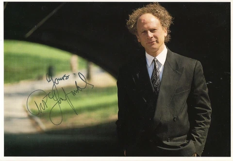 ART GARFUNKEL HAND SIGNED 5x8 COLOR PHOTO    AWESOME POSE    MUSIC LEGEND    JSA Cover