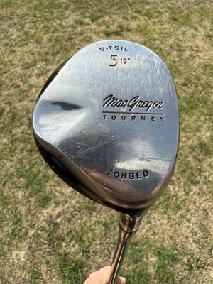 ✅MacGregor Tourney V-Foil 5 Wood- 19°- Stiff Flex Graphite MacGregor Shaft-RH✅ - Image 1 of 4