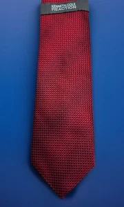 Cravatta cravatta Kenneth Cole Reaction rossa tinta unita 100% seta nuova - Foto 1 di 5