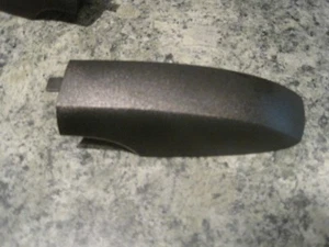 2007-10 Chevrolet HHR Luggage Rack End Cap Roof RH PASSENGER FRONT Black - Picture 1 of 2