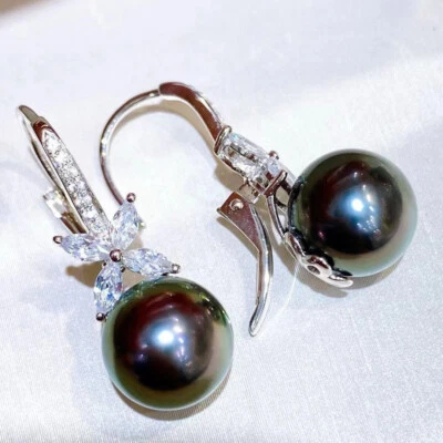 stuning pair of 9-10mm tahitian round black green pearl dangle earring 925s(T) - Image 1 of 4