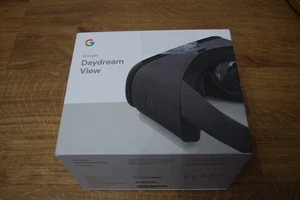 Google Daydream View VR Headset & Remote For Smartphone Slate Grey Boxed - Picture 1 of 2