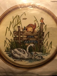 Vintage Needlecraft Mutter Schwan Hummel Heftset Made in USA - Bild 1 von 7
