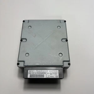 2001 - 2002 Jaguar XK8 XKR BCM Body Processor Module LJE2500AC 1W8F-14B205-AC - Foto 1 di 5