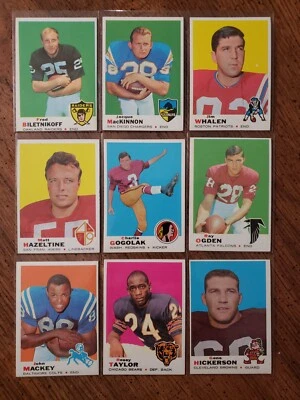 1969 TOPPS FOOTBALL YOU PICK #201 - #263 ****FREE SHIPPING**** - Image 1 of 4