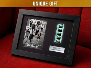 NOW YOU SEE ME (2013) zertifizierte Kleinbildfilmzellen in einem LED-Rahmen mit Hintergrundbeleuchtung - Bild 1 von 10