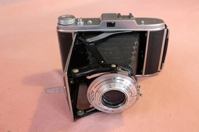 Cámara Plegable Adox Sport con Obturador Pronto y Steinheil Cassar 4.5 105mm Foto 1 de 4