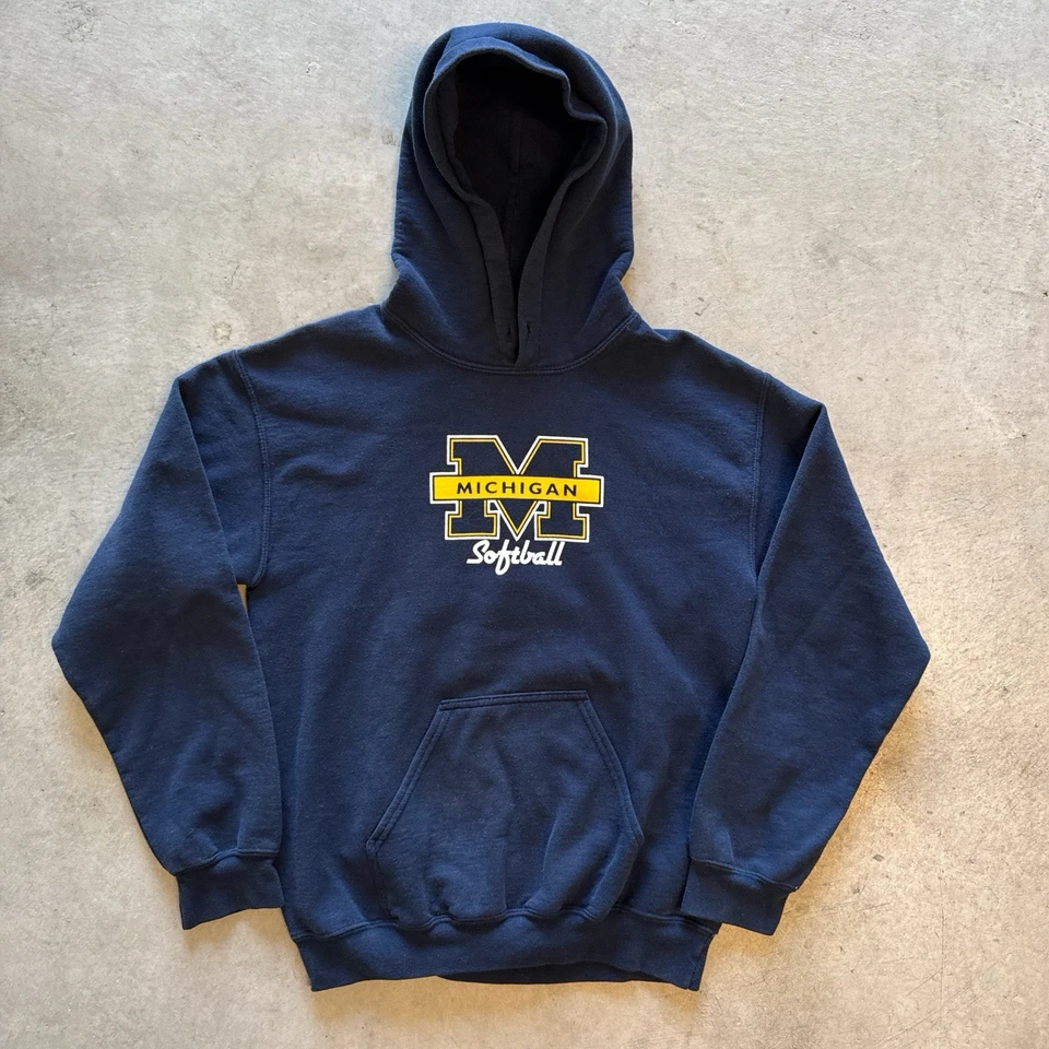 Sudadera con capucha vintage Y2K University of Michigan softbol azul marino y amarillo boxy universitario Foto 1 de 4