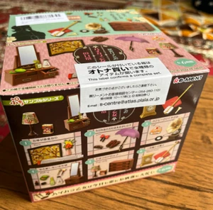 Re-ment Miniatures Petit Sample Series Taisho Roman Complete Box Set ( 6 Types) - Picture 1 of 8